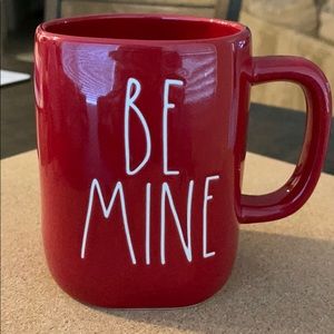 Rae Dunn Valentine Be Mine Mug